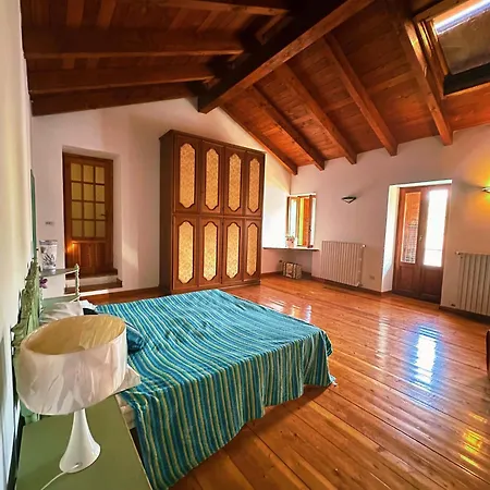 Casa Tra Monferrato & Langhe Vista Vigneti