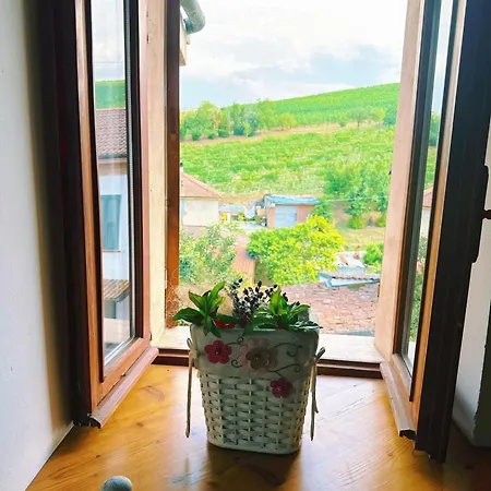 Ferienhaus Casa Tra Monferrato & Langhe Vista Vigneti *