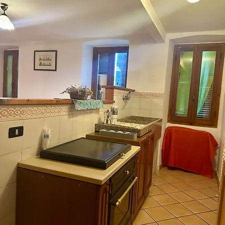 Casa Tra Monferrato & Langhe Vista Vigneti Ferienhaus
